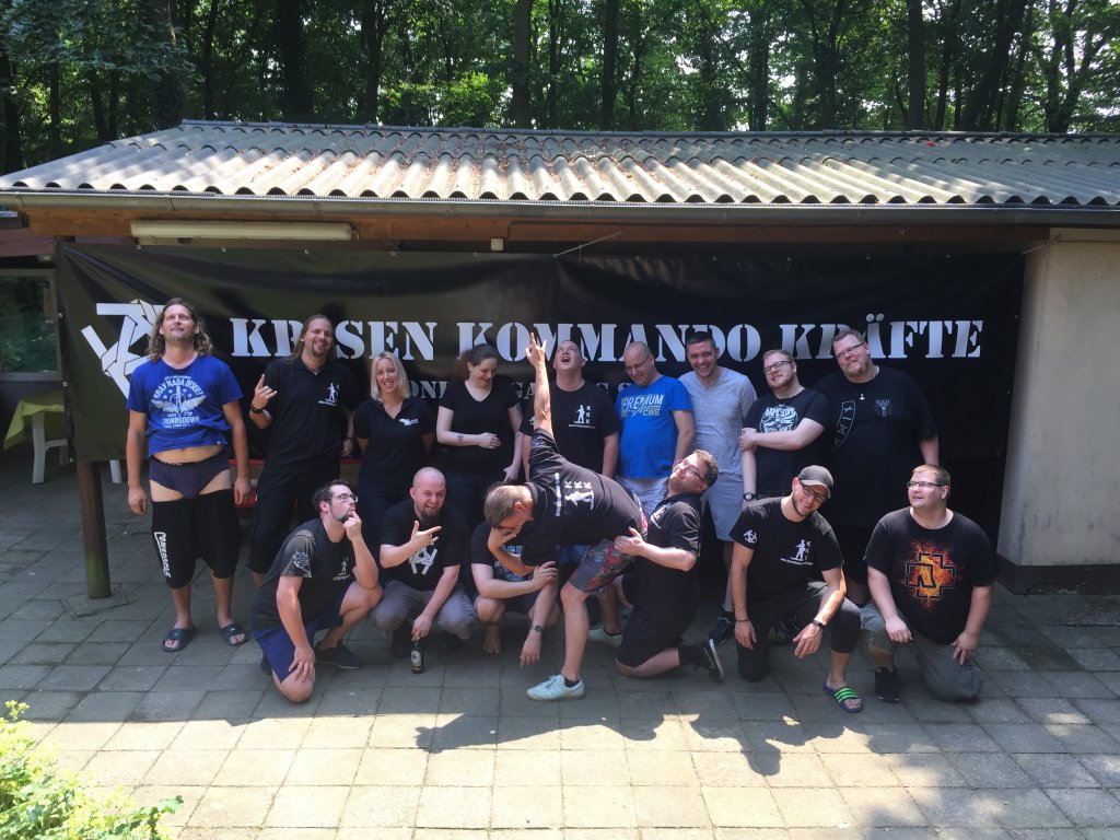 Wir sind TOTAL NORMAL !